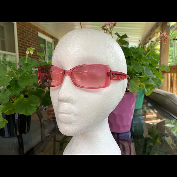 Calvin Klein Pink Sunglasses RARE - Picture 1 of 8
